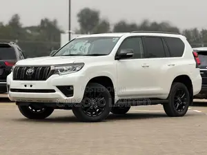 Toyota Land Cruiser Prado 2.8 2021 White