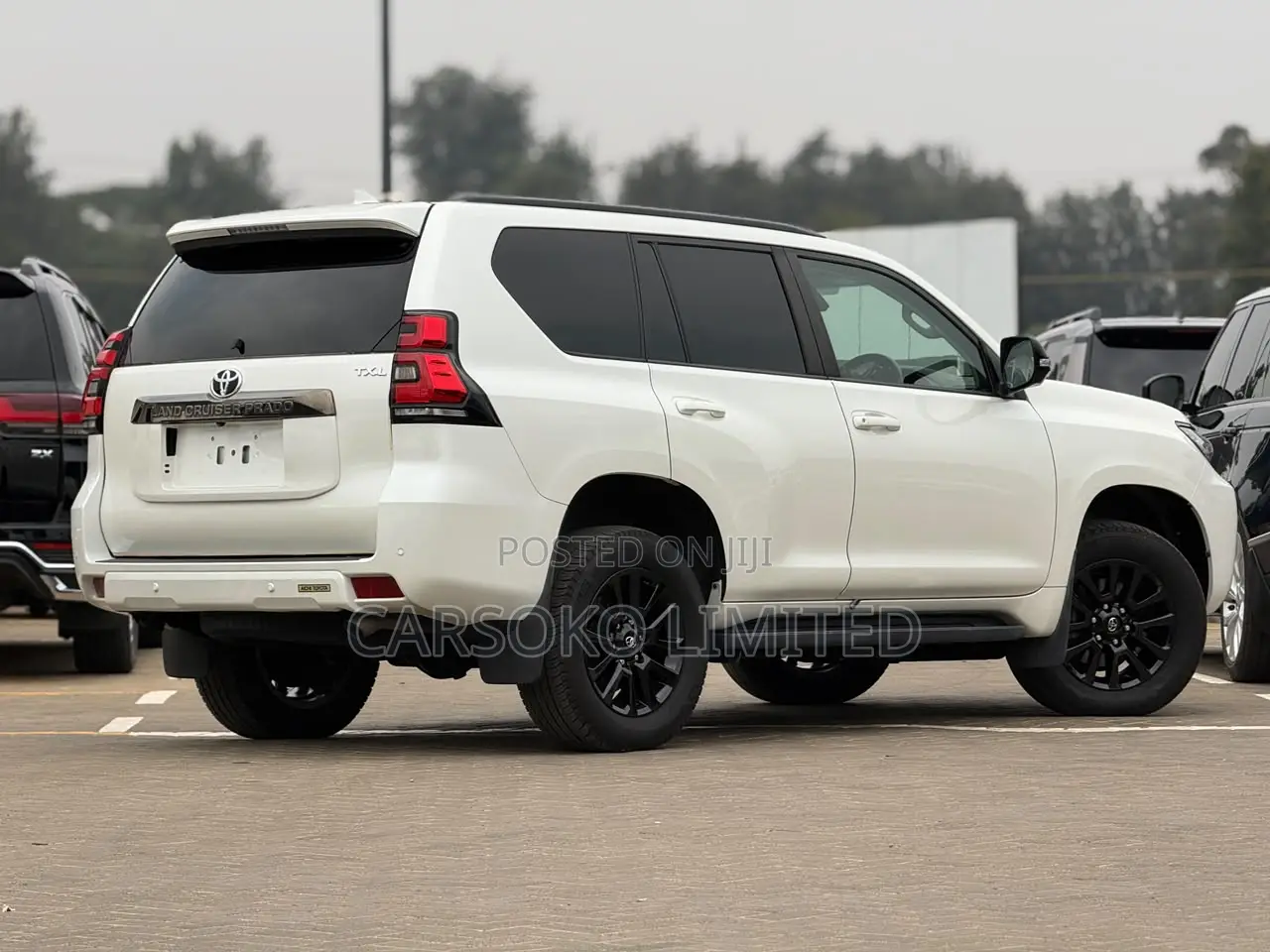 Toyota Land Cruiser Prado 2.8 2021 White