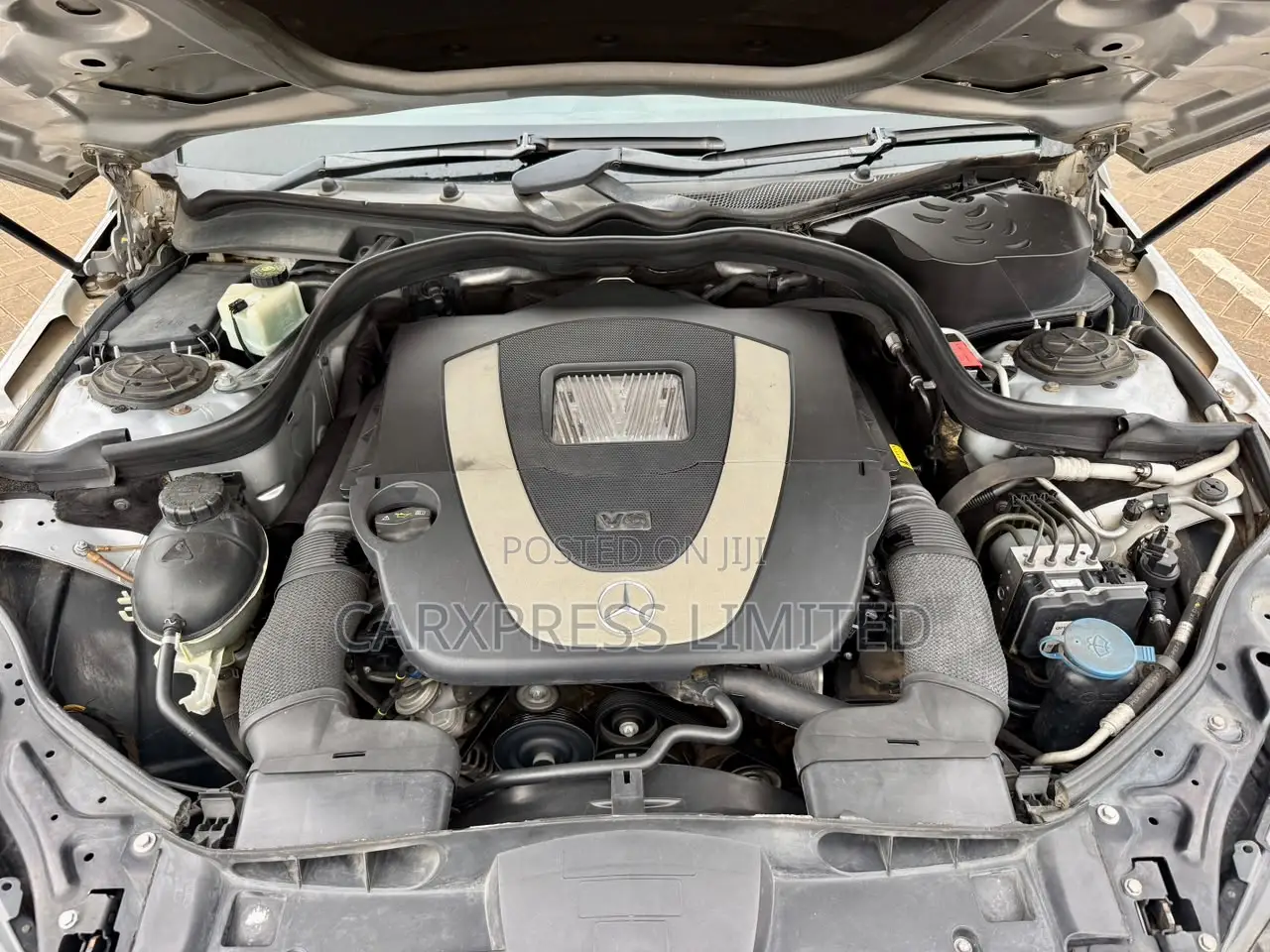 Mercedes-Benz E350 Base 4dr Sedan RWD (3.5L 6cyl 7A) 2010 Silver