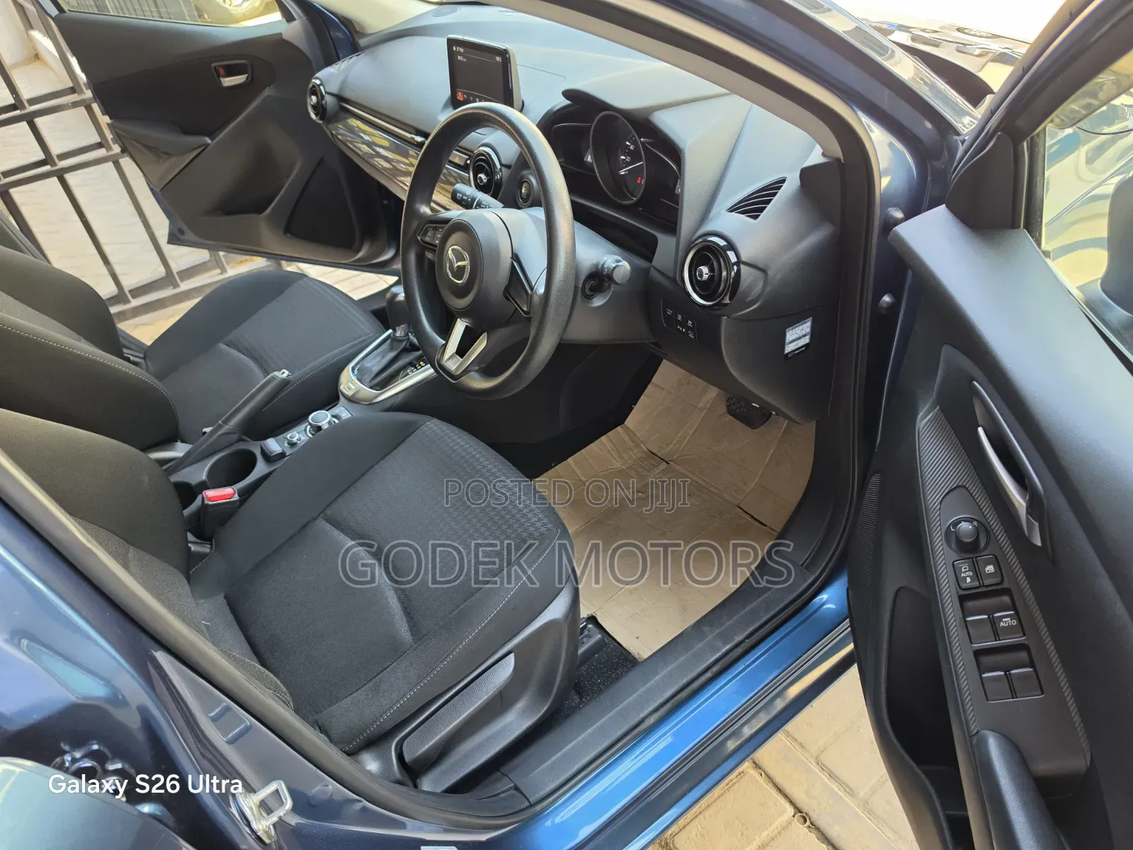 Mazda Demio 2019 Blue