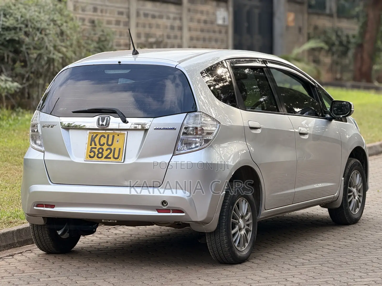 Honda Fit Automatic 2012 Silver