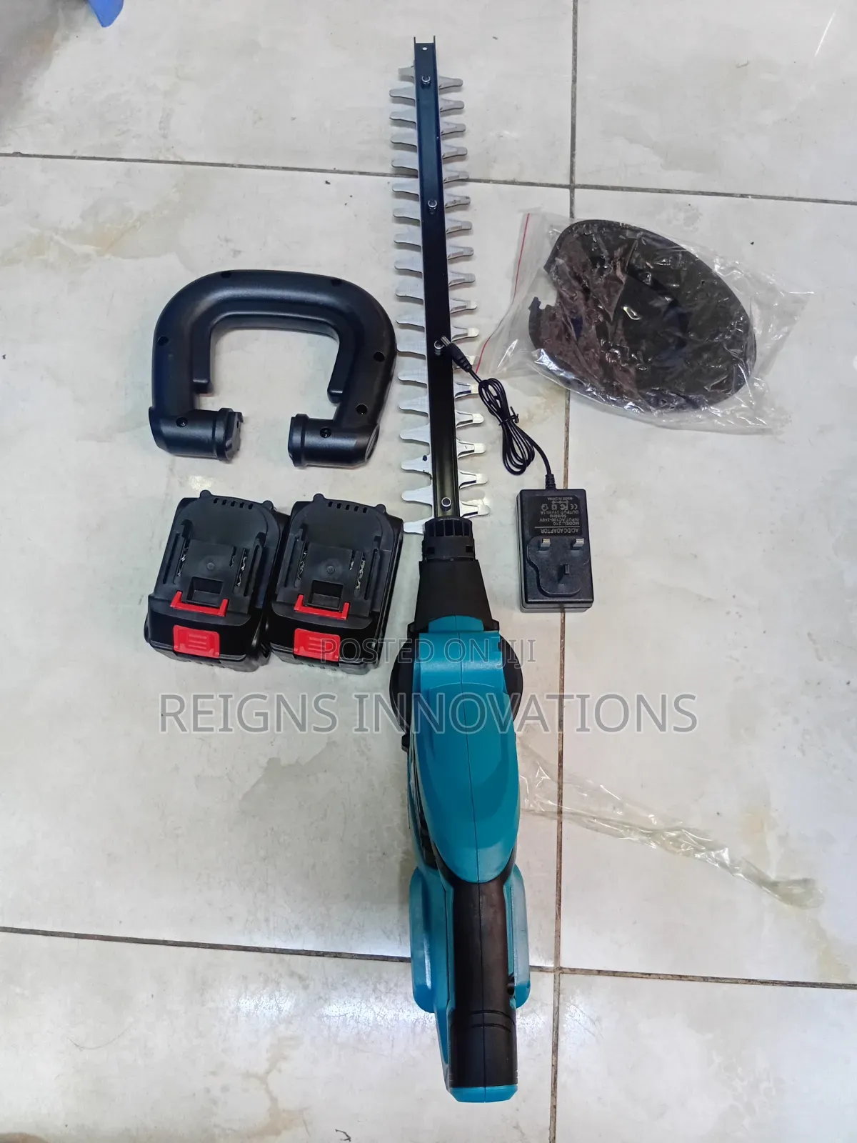 Hedge Clipper