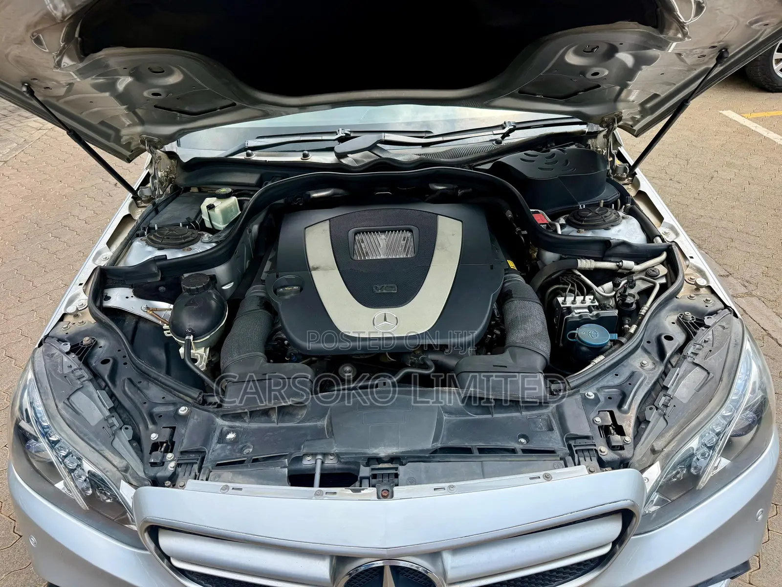 Mercedes-Benz E350 Base 4dr Sedan RWD (3.5L 6cyl 7A) 2010 Silver