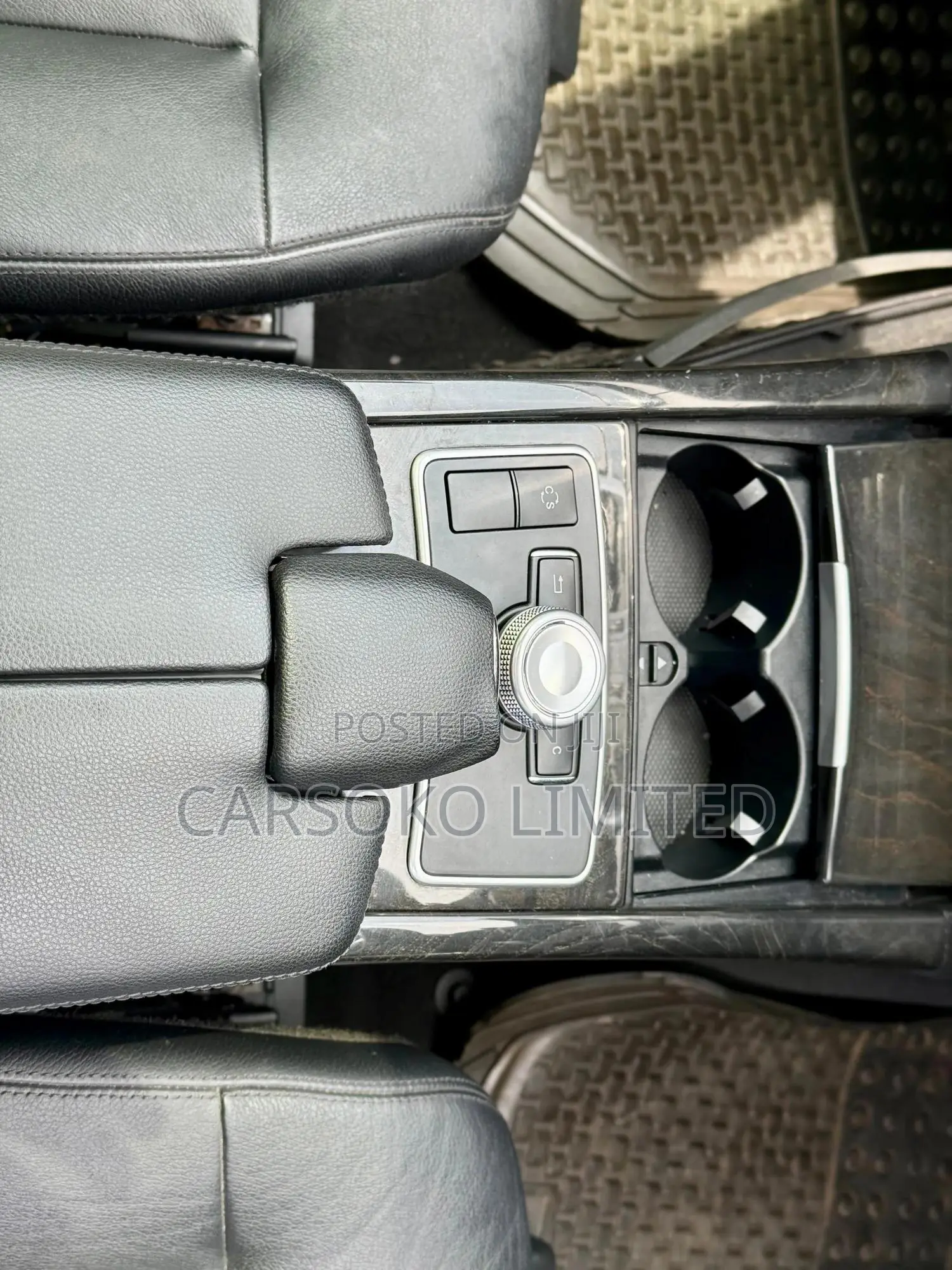 Mercedes-Benz E350 Base 4dr Sedan RWD (3.5L 6cyl 7A) 2010 Silver