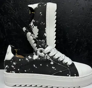 The Numeriś Atelier Acrylic Collection Sizes :40-45