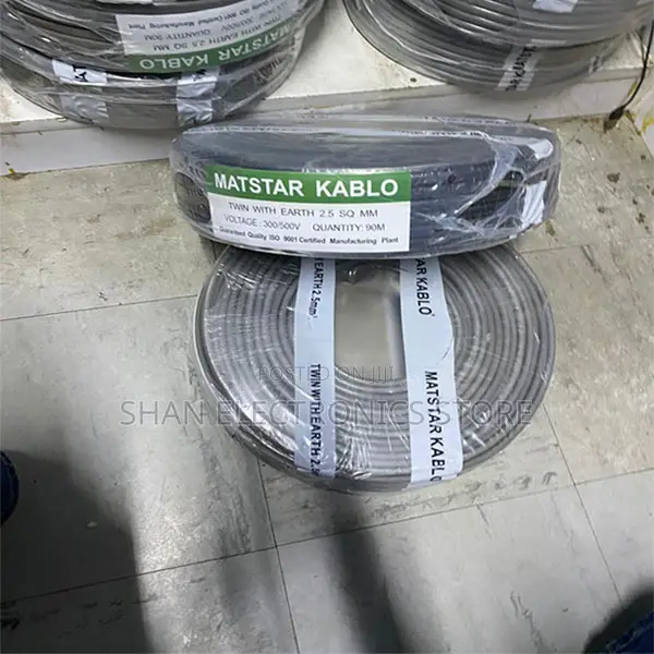 Longlast2.5mm 300v/500v 90M Grey Twin With Earth PVC Electrical Cable