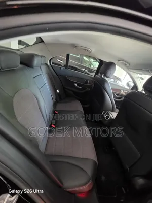 Mercedes-Benz C180 2019 Black