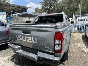 Isuzu D-MAX 2022