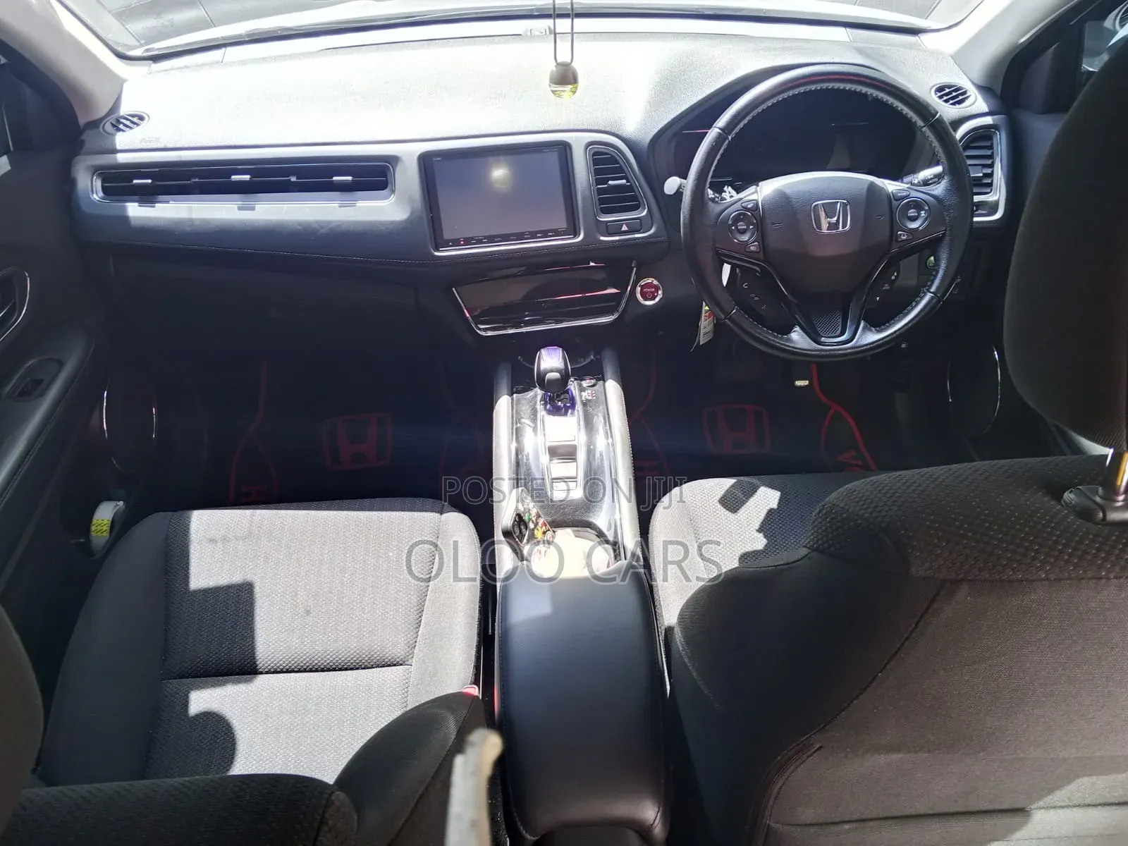 Honda Vezel 2017 White