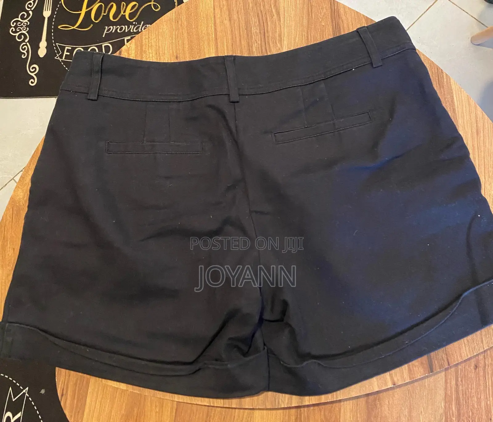 Ladies Khaki Short