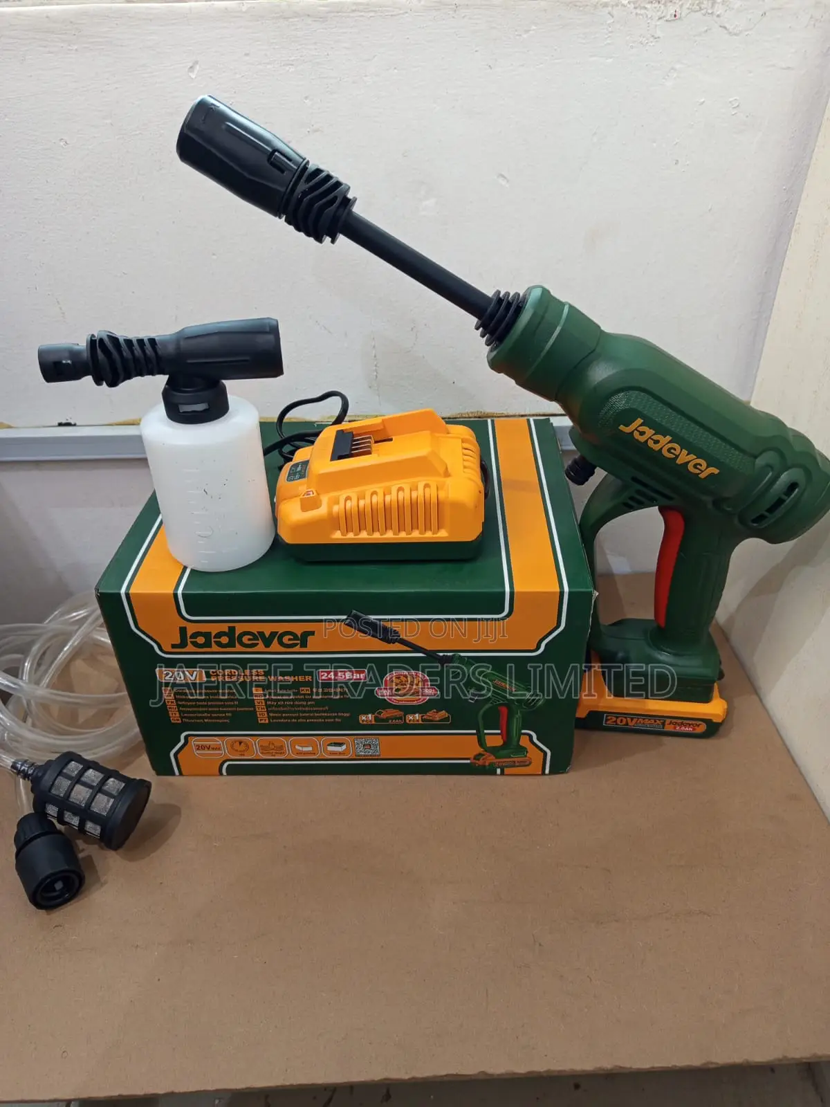 Cordless Pressure Washer