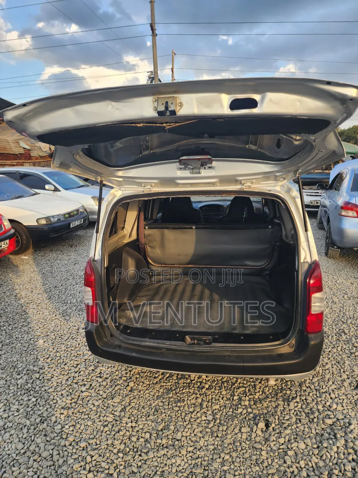 Toyota Probox 2012 Silver