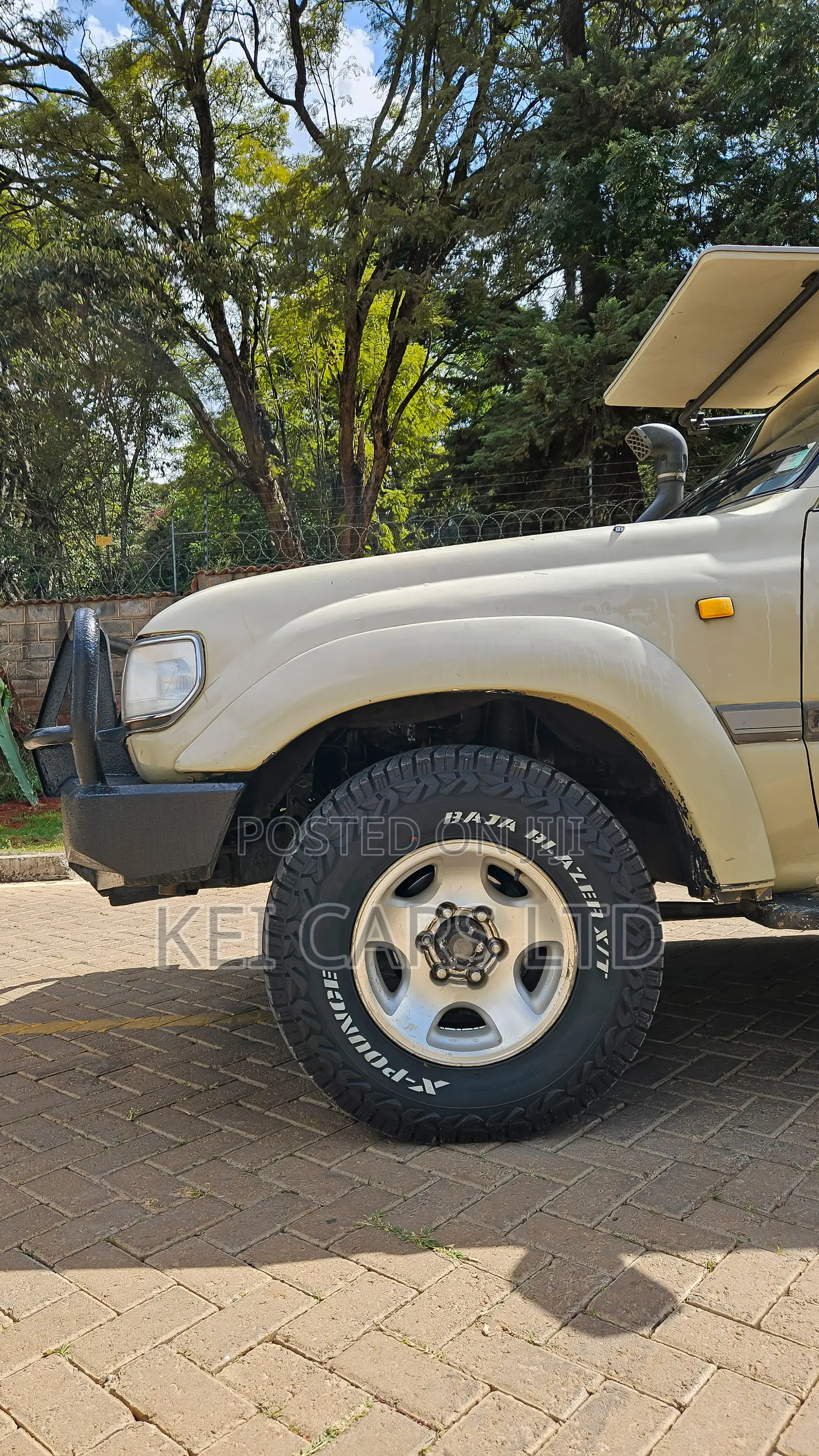 Toyota Land Cruiser 1996 Beige