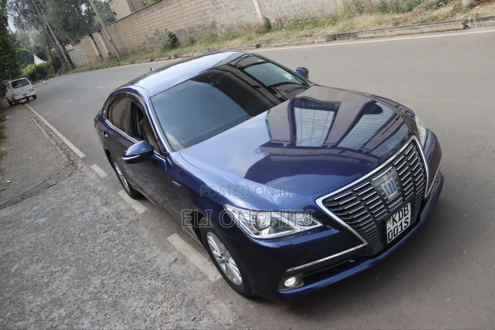 Toyota Crown 2014