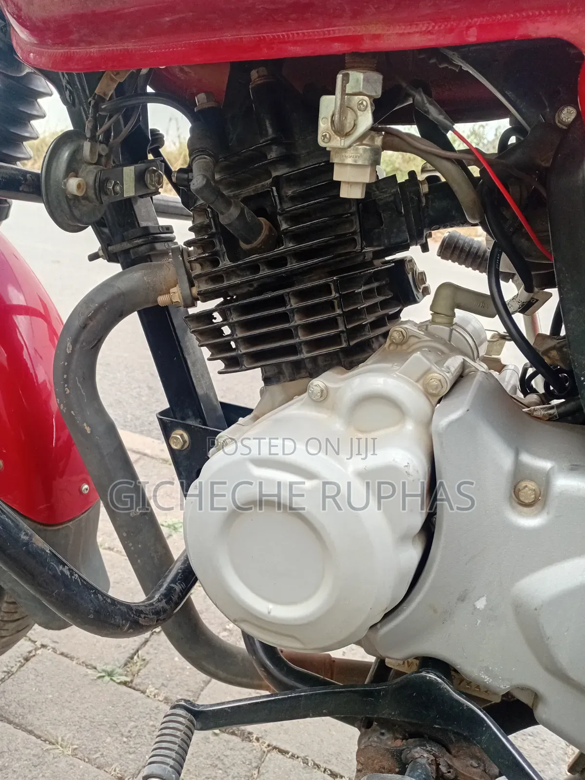 Bajaj Boxer 125 2025 Red