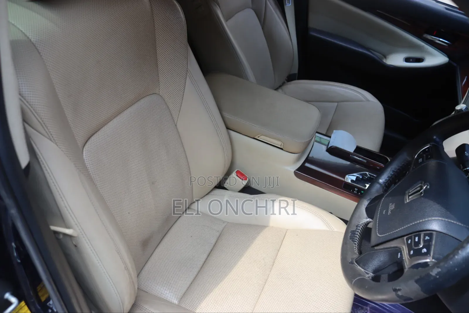 Toyota Crown 2014