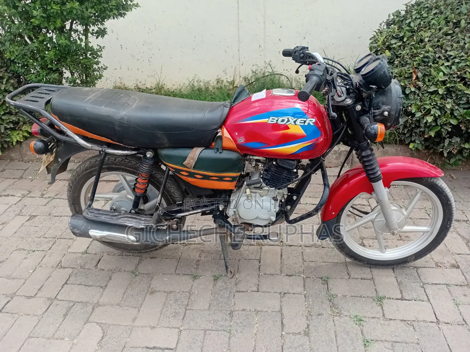 Bajaj Boxer 125 2025 Red