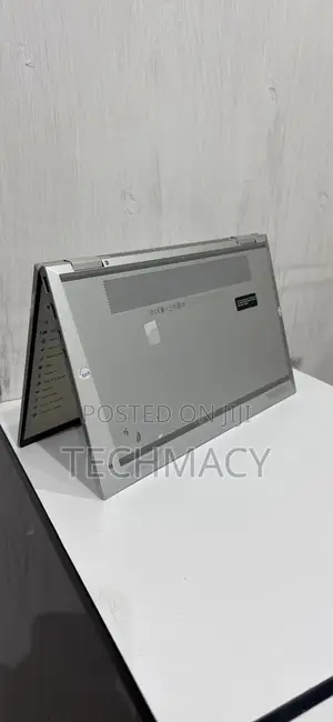 Laptop HP EliteBook 1040 G8 32GB Intel Core i7 SSD 512GB