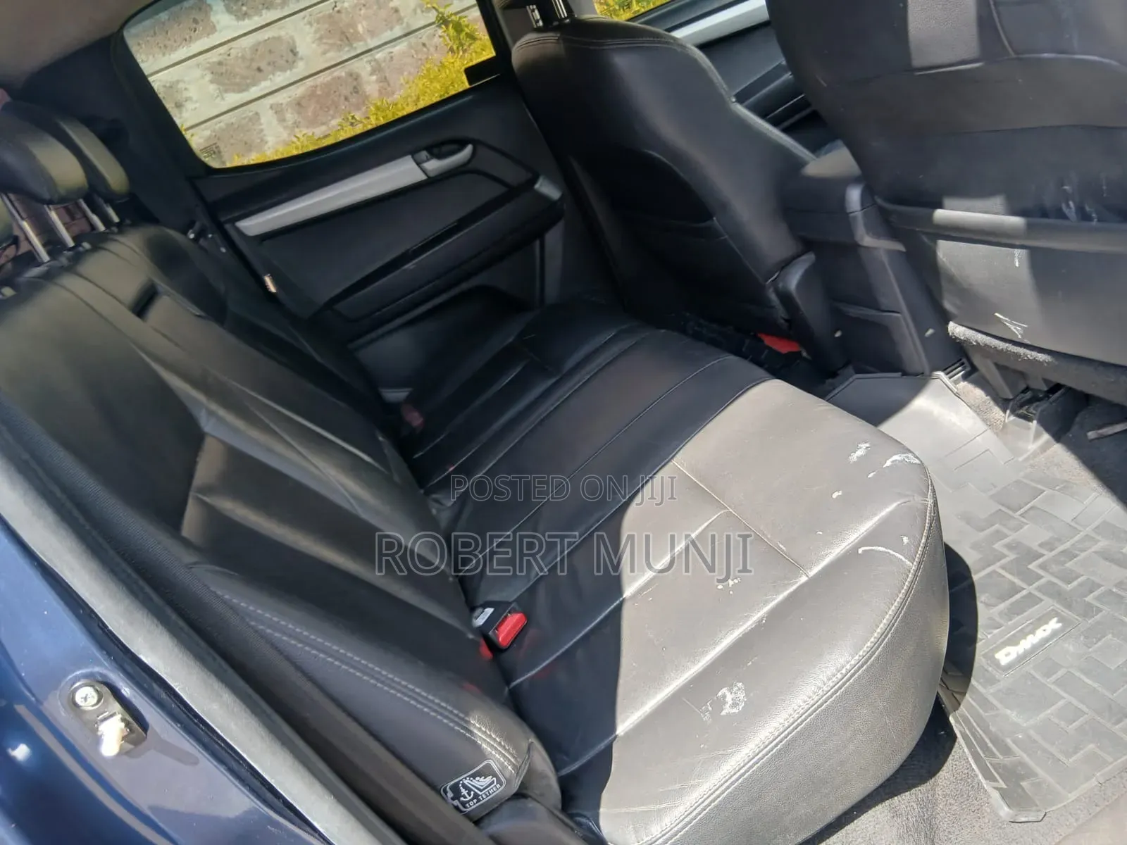 Isuzu D-MAX 2017 Blue