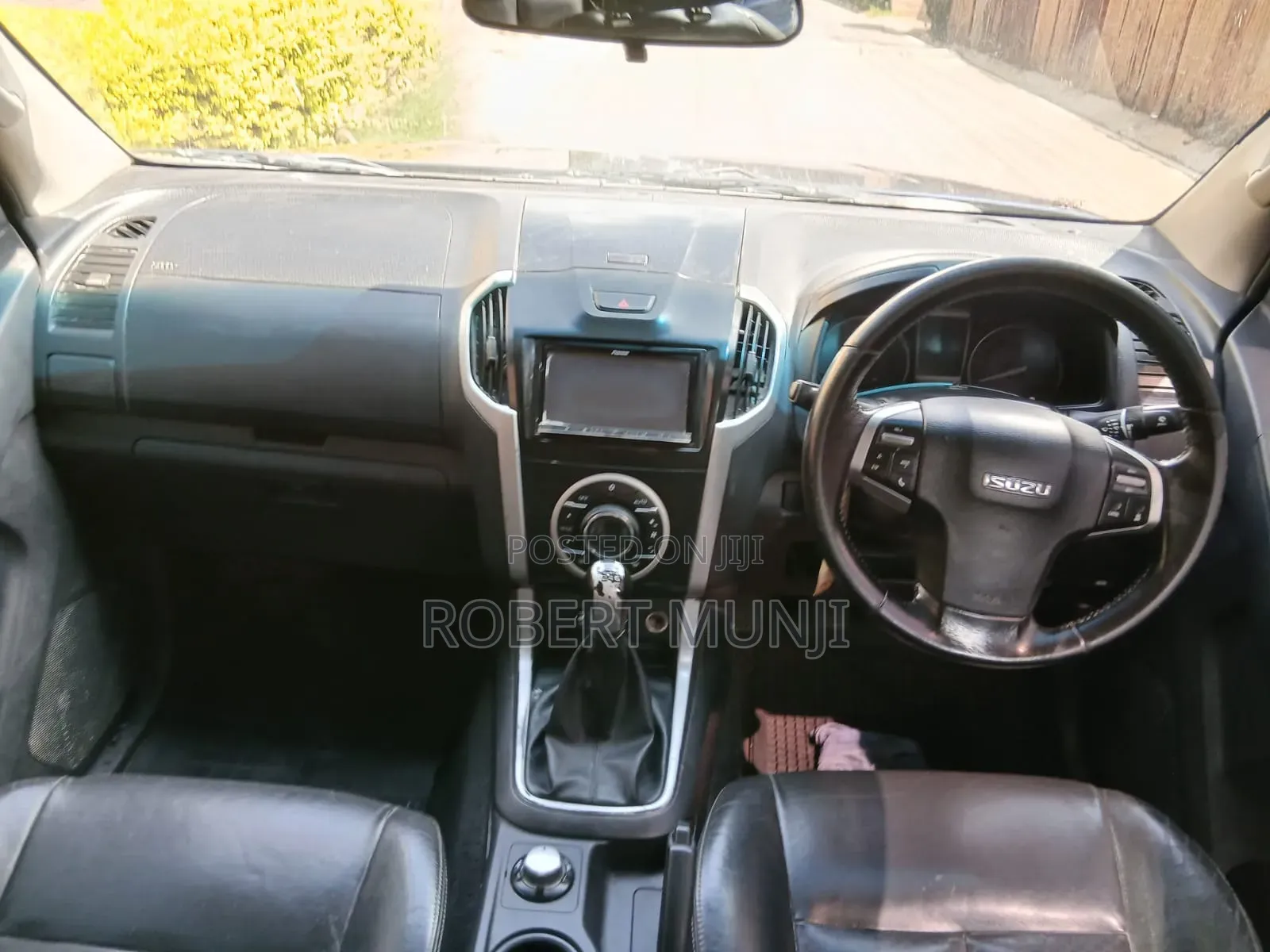 Isuzu D-MAX 2017 Blue