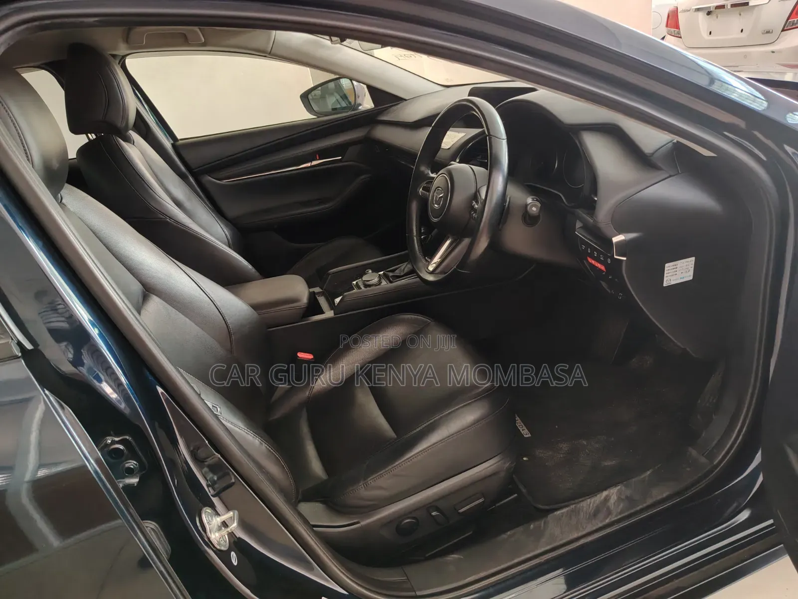 Mazda MX-3 2019 Blue