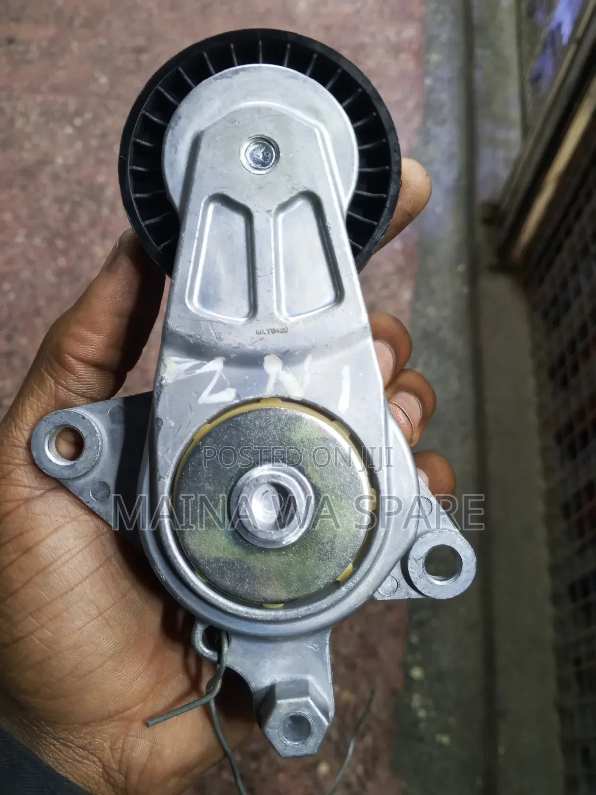 Tensioner 1NZ