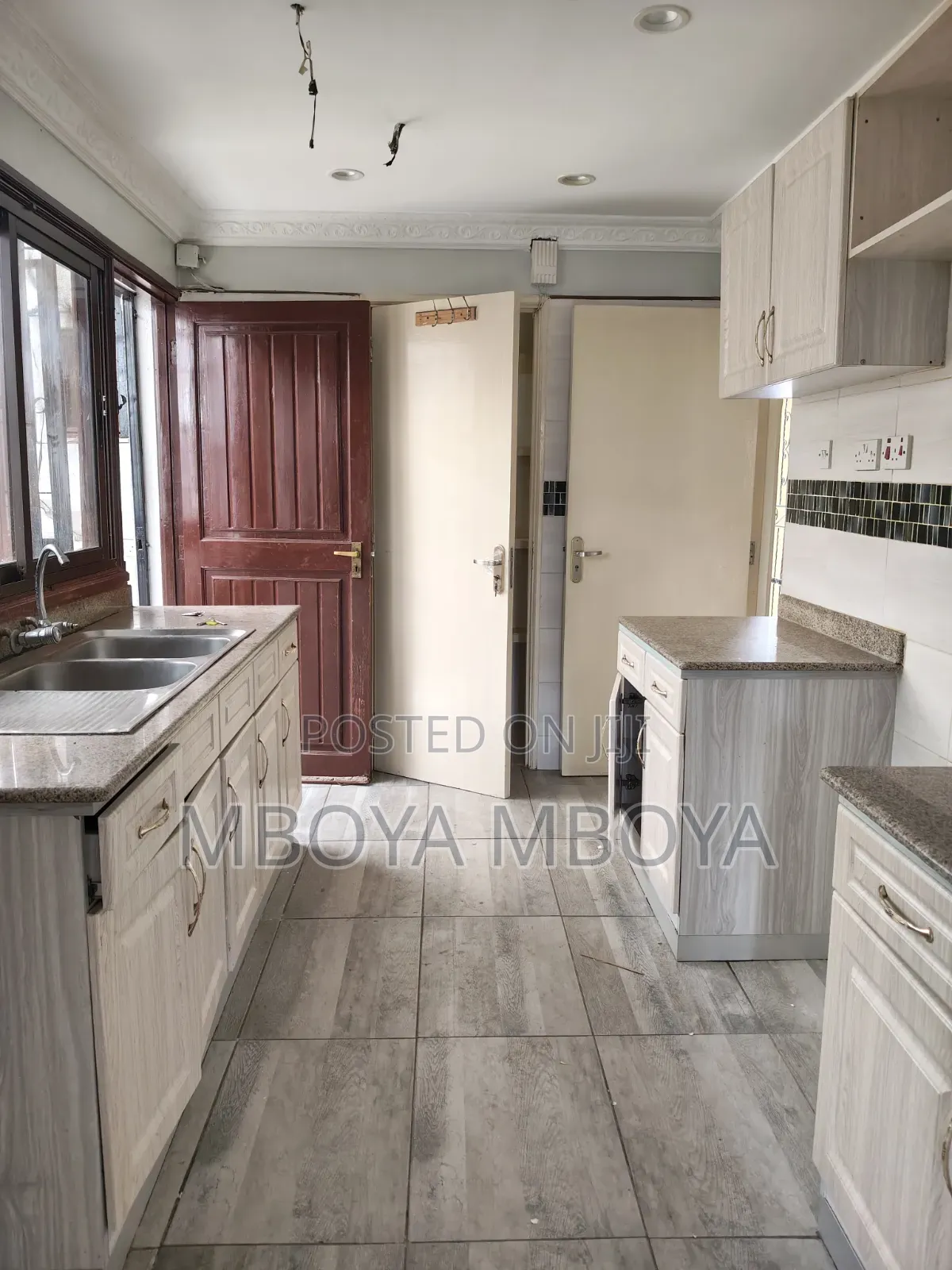 4bdrm House in Valley Arcade for rent