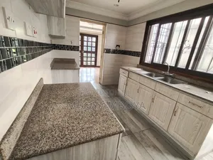 4bdrm House in Valley Arcade for rent