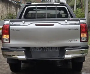 Toyota Hilux Revo Smart Cab Deisel 2.4 RWD 2018 White
