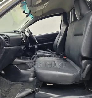 Toyota Hilux Revo Smart Cab Deisel 2.4 RWD 2018 White