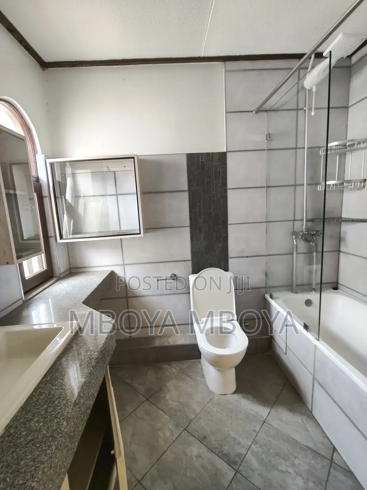 4bdrm House in Valley Arcade for rent