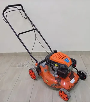 Ex-Uk Hyundai Petrol Lawnmower