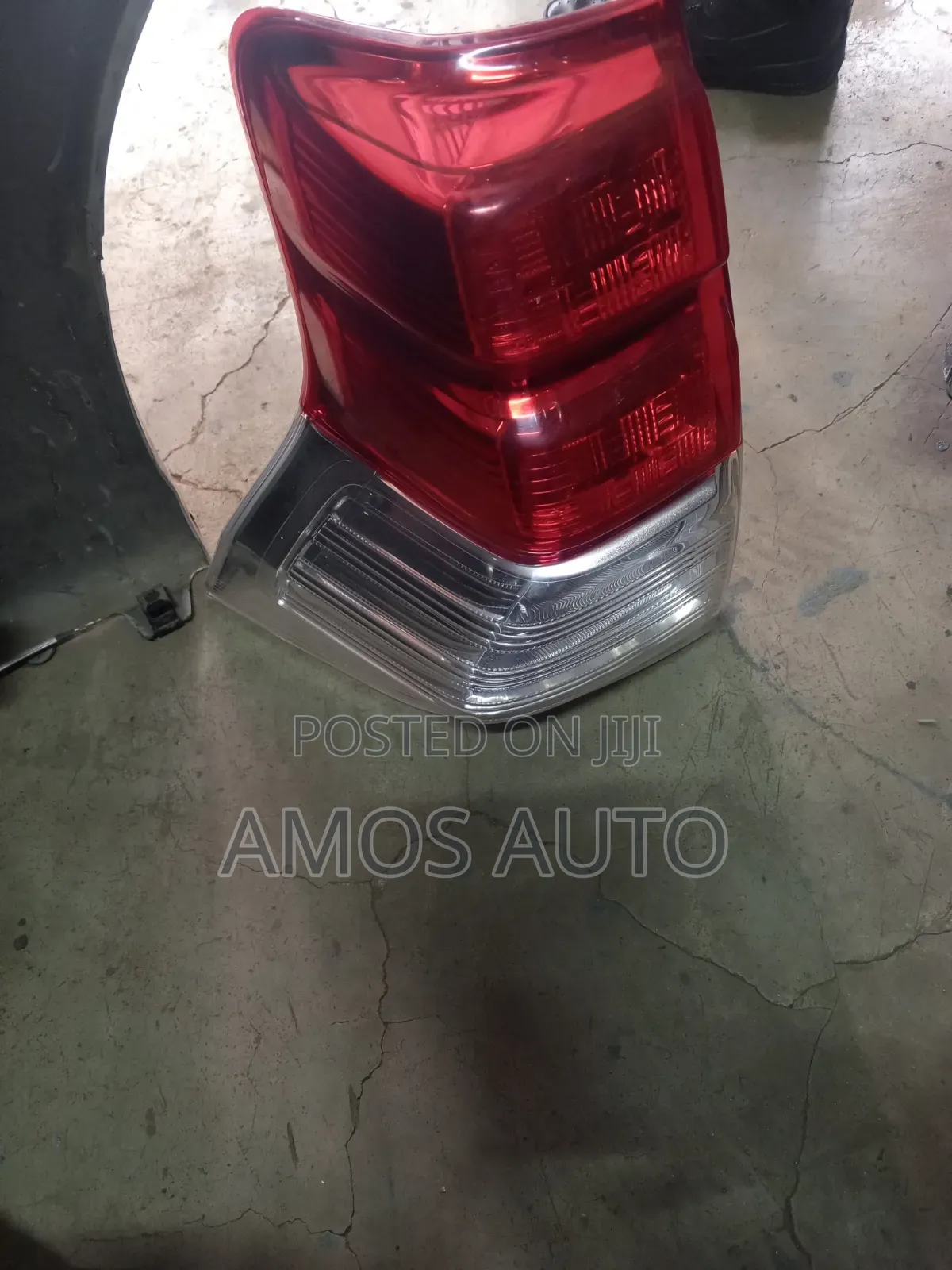 Land Cruiser Prado J150 Taillight
