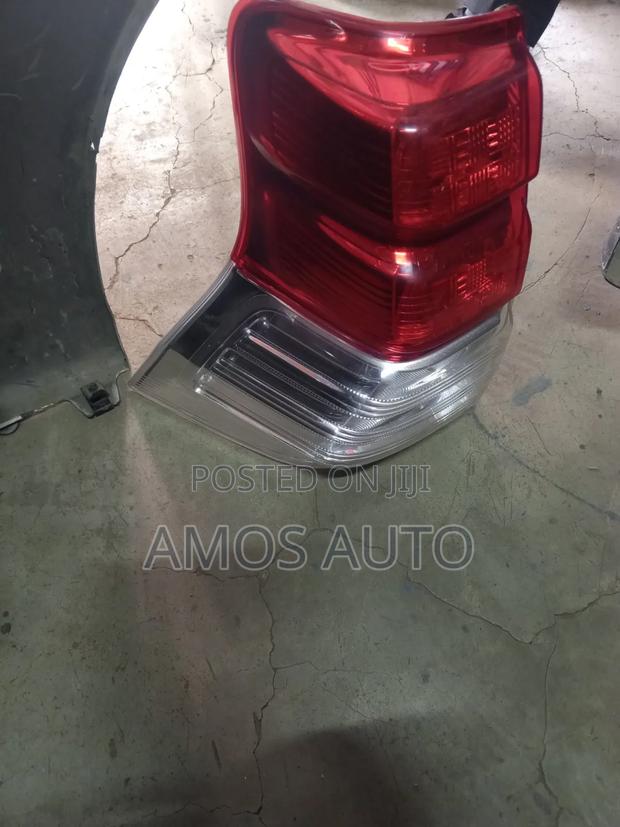 Land Cruiser Prado J150 Taillight - thumbnail 3