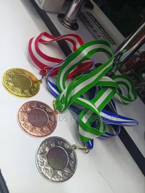 Plain Medals With Lanyards-Gold, Silver and Bronze Available