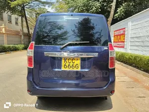 Toyota Noah 2008 Blue