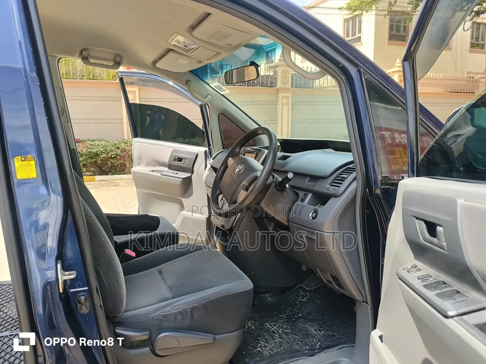 Toyota Noah 2008 Blue