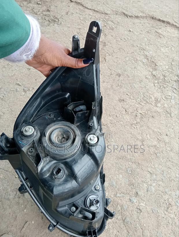 Mitsubishi Mirage Headlight - thumbnail 3
