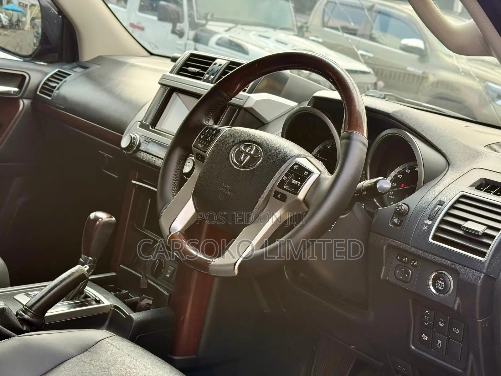 Toyota Land Cruiser Prado 2.8 2017 Black