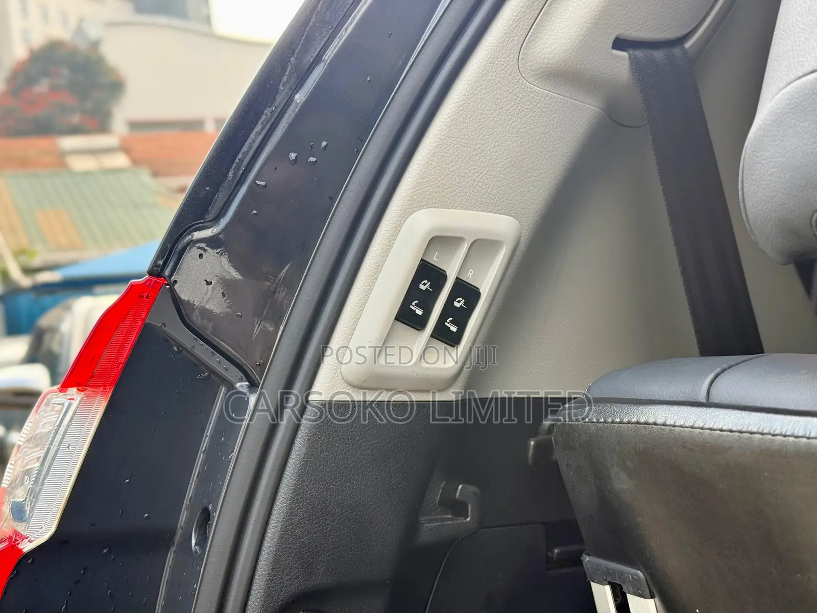 Toyota Land Cruiser Prado 2.8 2017 Black