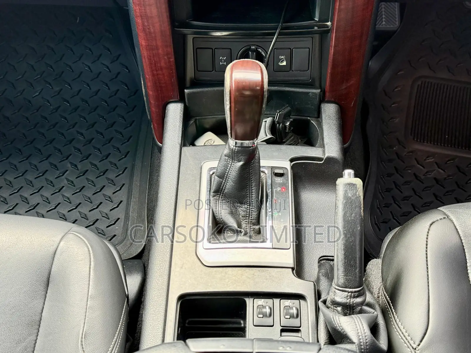 Toyota Land Cruiser Prado 2.8 2017 Black