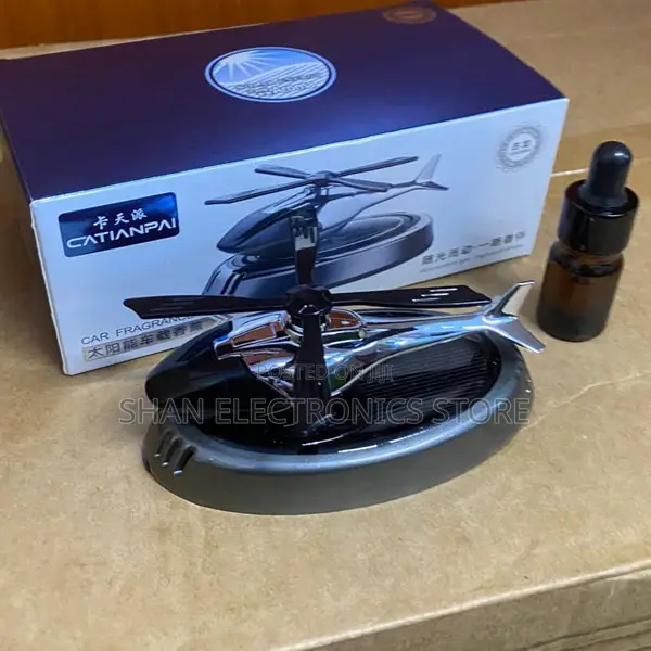 Car Fragrance With Solar Panel for Spinning When Exposed