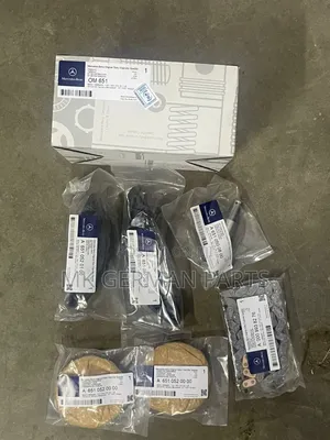 Genuine Mercedes Timing Kit OM651