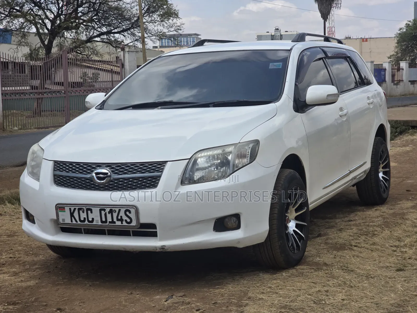 Toyota Corolla Fielder 2009 White