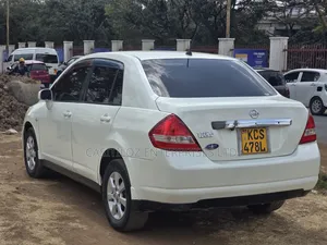 Nissan Tiida 2011 White