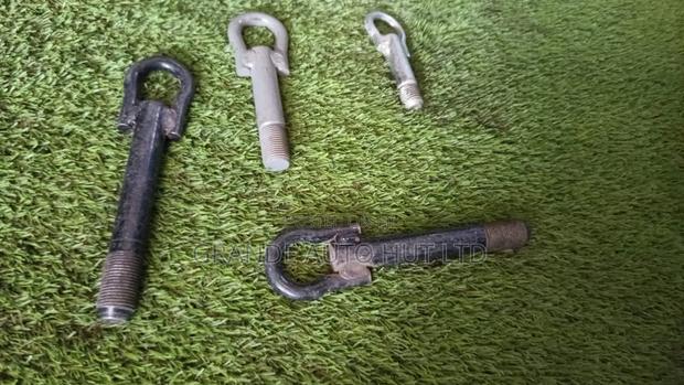 Towing Hooks - main view