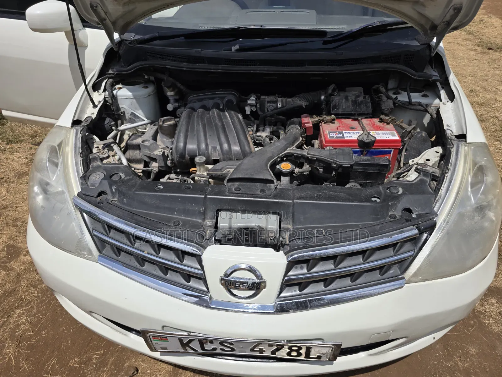 Nissan Tiida 2011 White