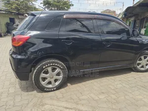 Mitsubishi RVR 2.0 2012 Black