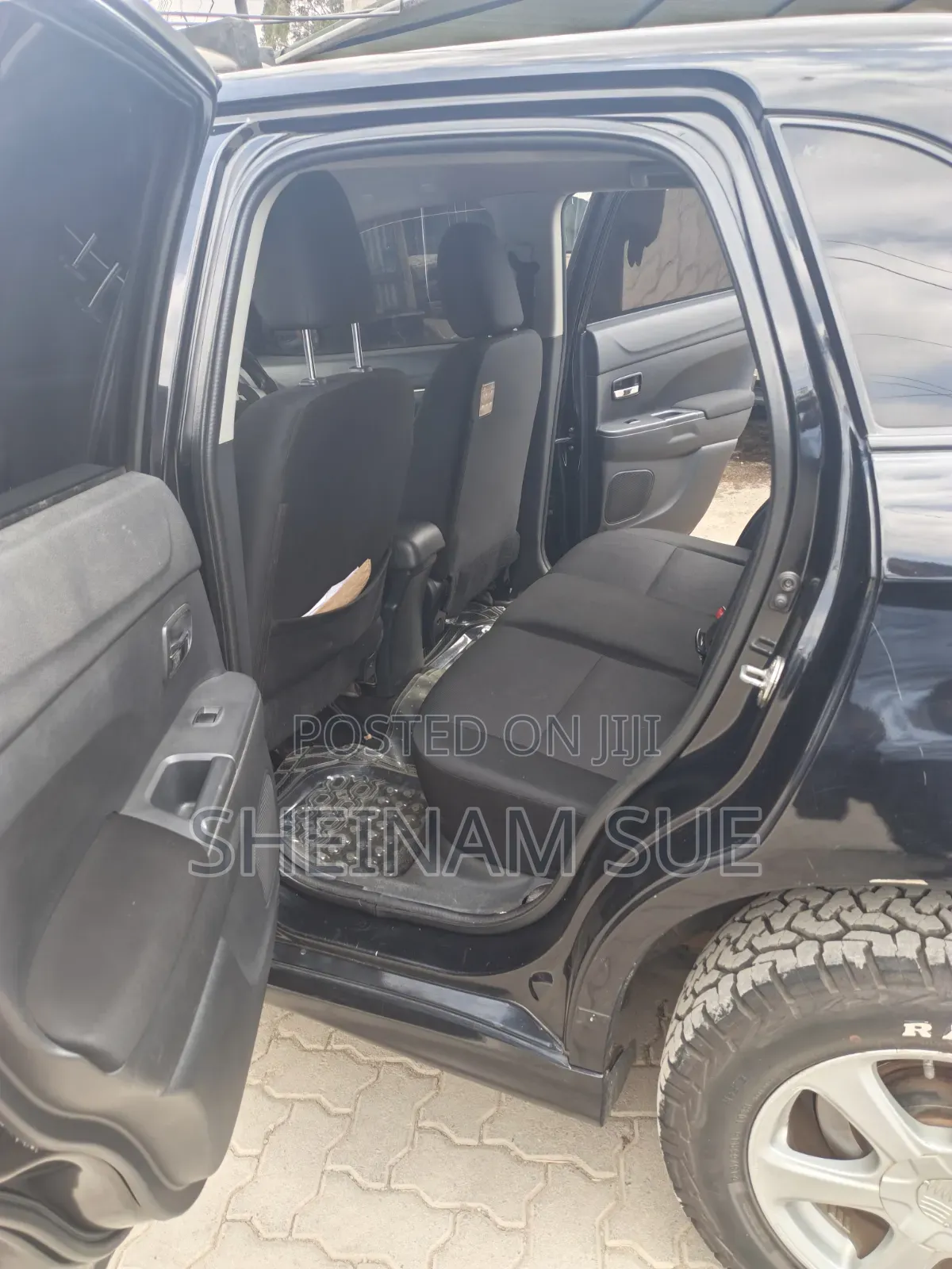 Mitsubishi RVR 2.0 2012 Black