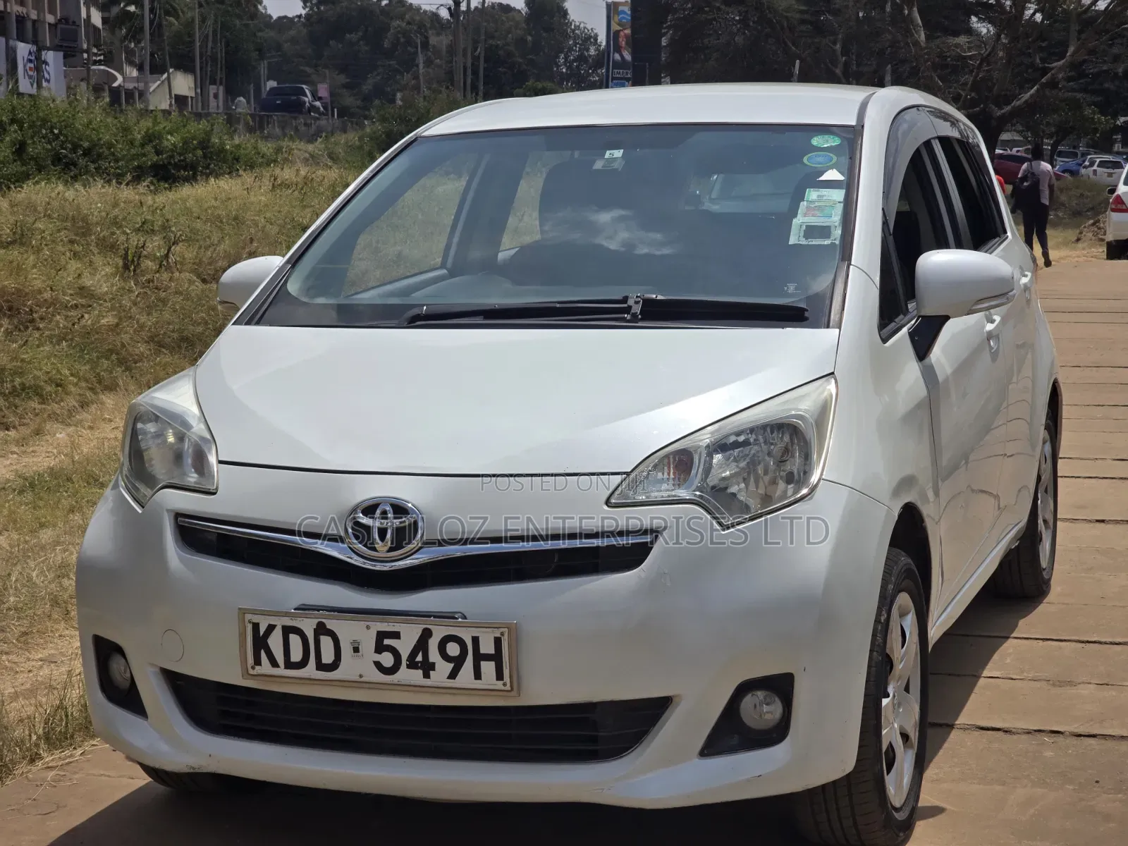 Toyota Ractis 2014 White